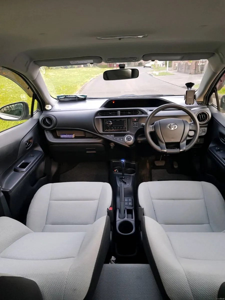 Toyota Aqua Hybrid Autimatic White Economical - Image 2