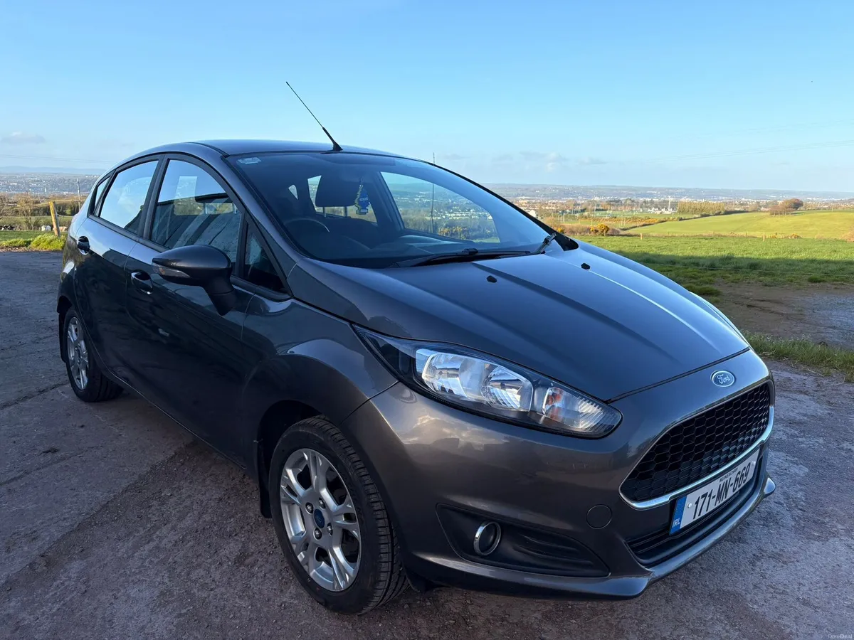 Ford Fiesta zetec - Image 2