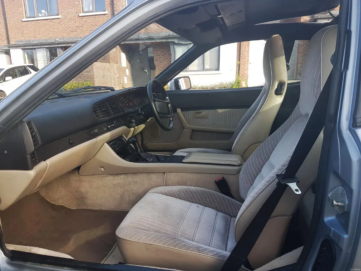Porsche 944 1986 - Image 2