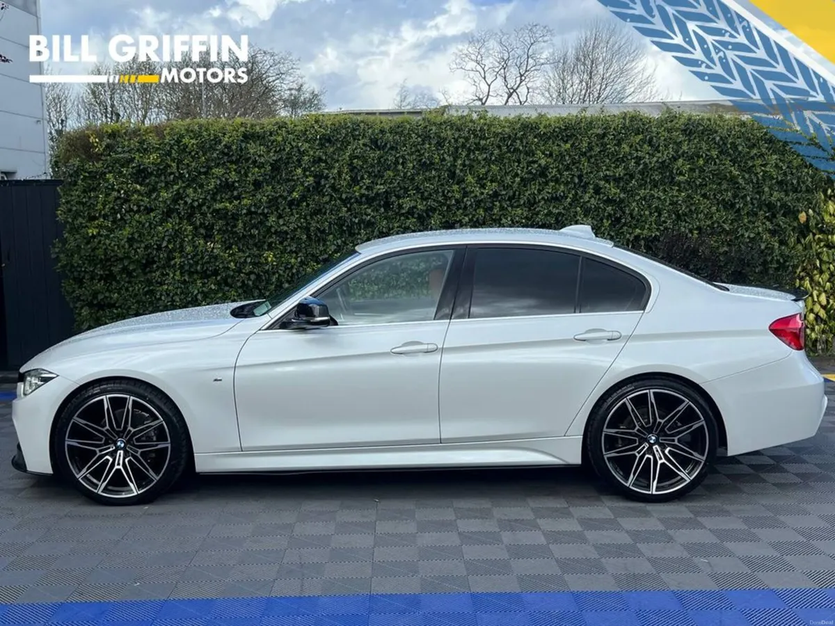 BMW 3-Series 320d M-SPORT COMPETITION // LEATHER H - Image 3
