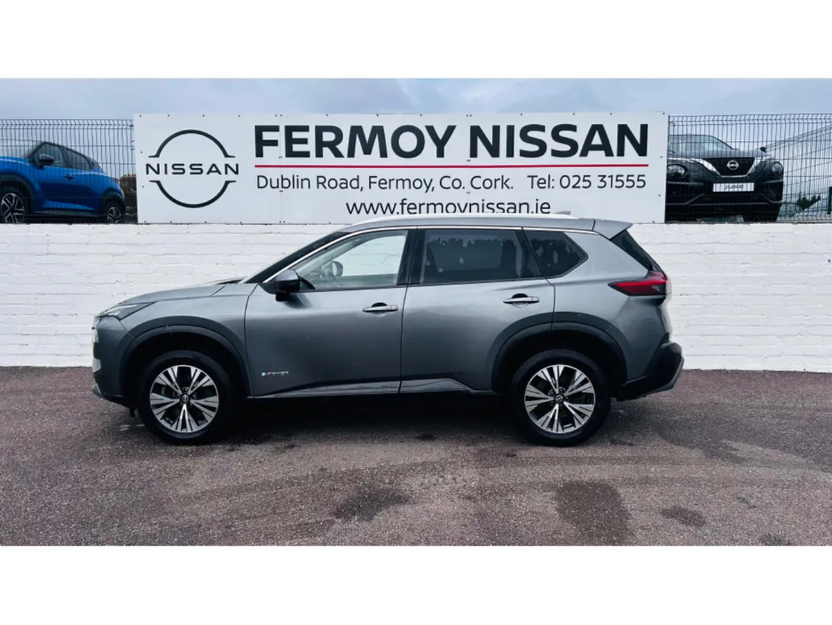 Nissan X-Trail LOW MILEAGE EP SV PREMIUM 5 SEAT 5D - Image 2