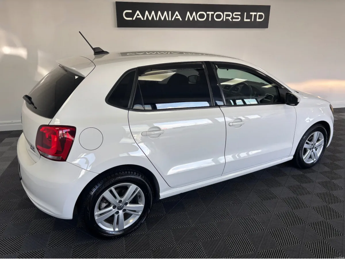 Volkswagen Polo *VOLKSWAGEN POLO* *DSG AUTOMATIC* - Image 2