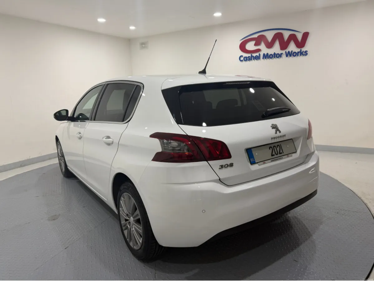Peugeot 308 ALLURE BLUEHDI 130BHP**SAME DAY FINANC - Image 5