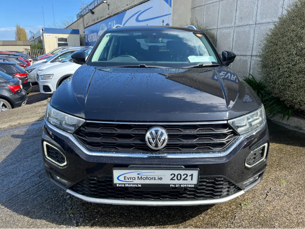 Volkswagen T-Roc STYLE DESIGN AUTOMATIC 2.0 DIESEL - Image 2