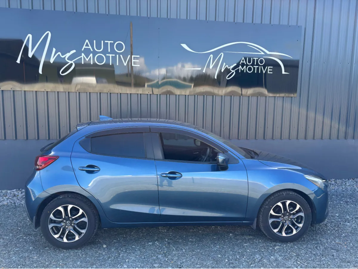 Mazda Demio //BEAUTIFUL COLOUR//5DR AUTO SPORTS TO - Image 2