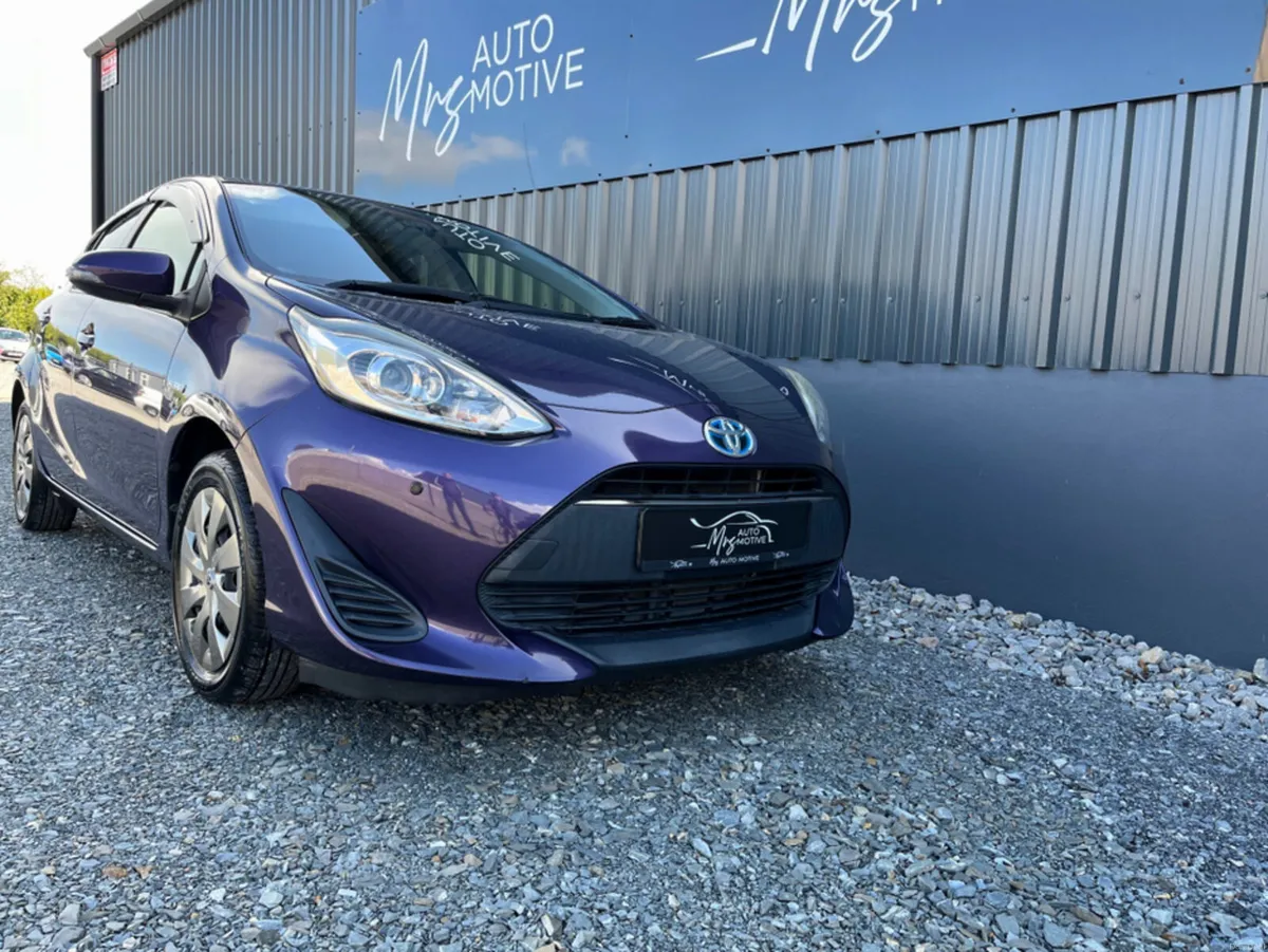 Toyota Aqua //HYBRID//171 D 67695 //PURPLE// - Image 3
