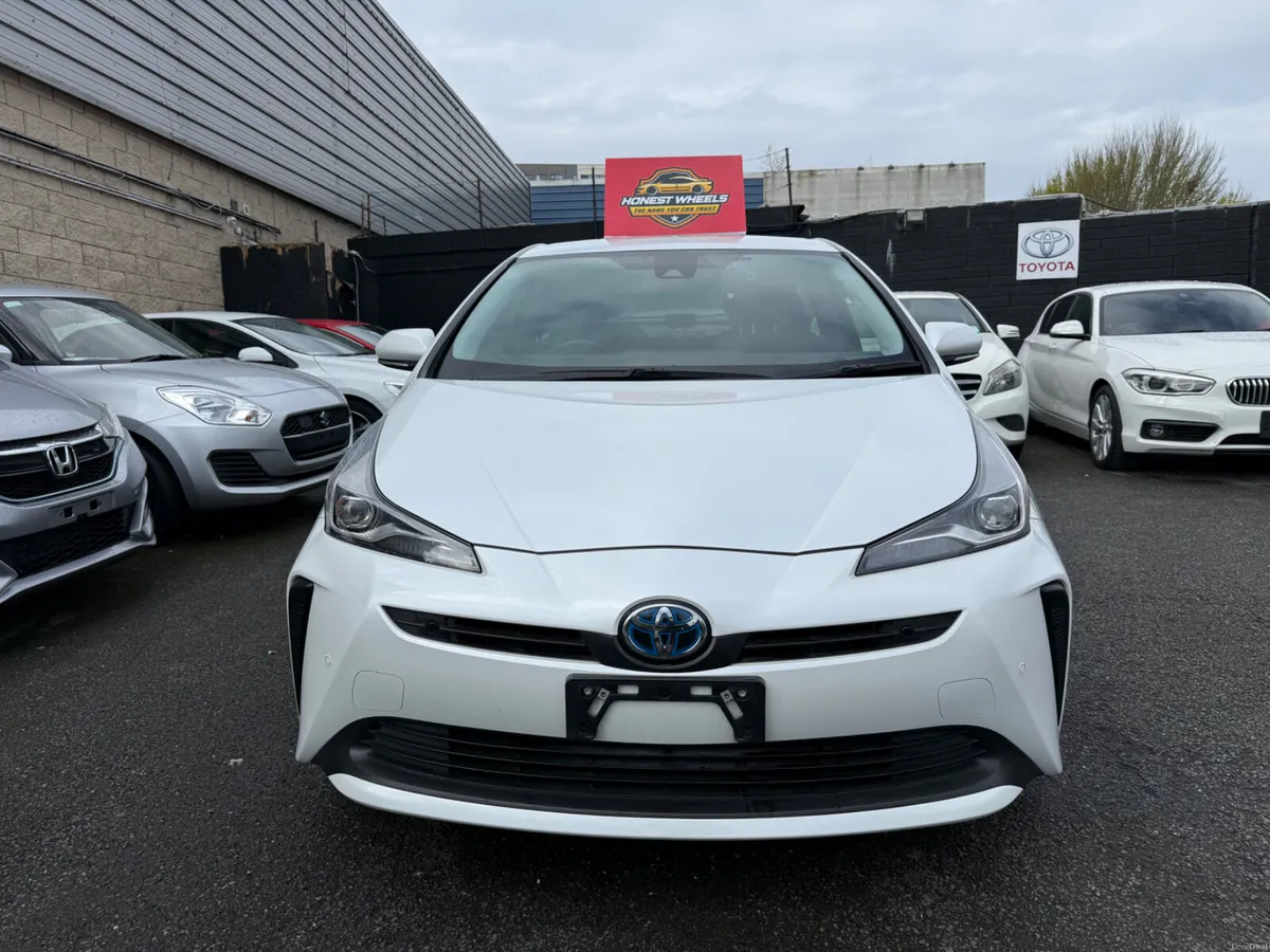 2021 Toyota Prius 1.8 Hybrid Automatic - Image 1