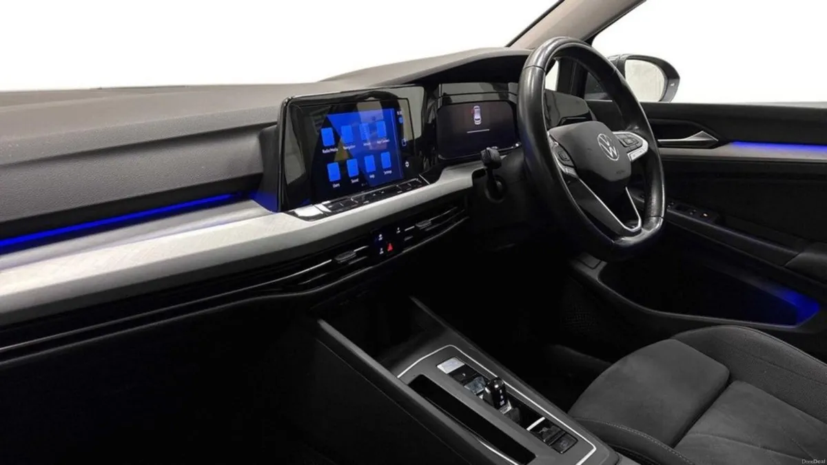 2.0 TDI Life Hatchback 5dr Diesel DSG Euro 6 (s/s) - Image 4