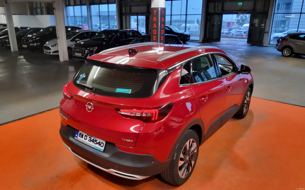 Opel Grandland X 2019 - Image 3