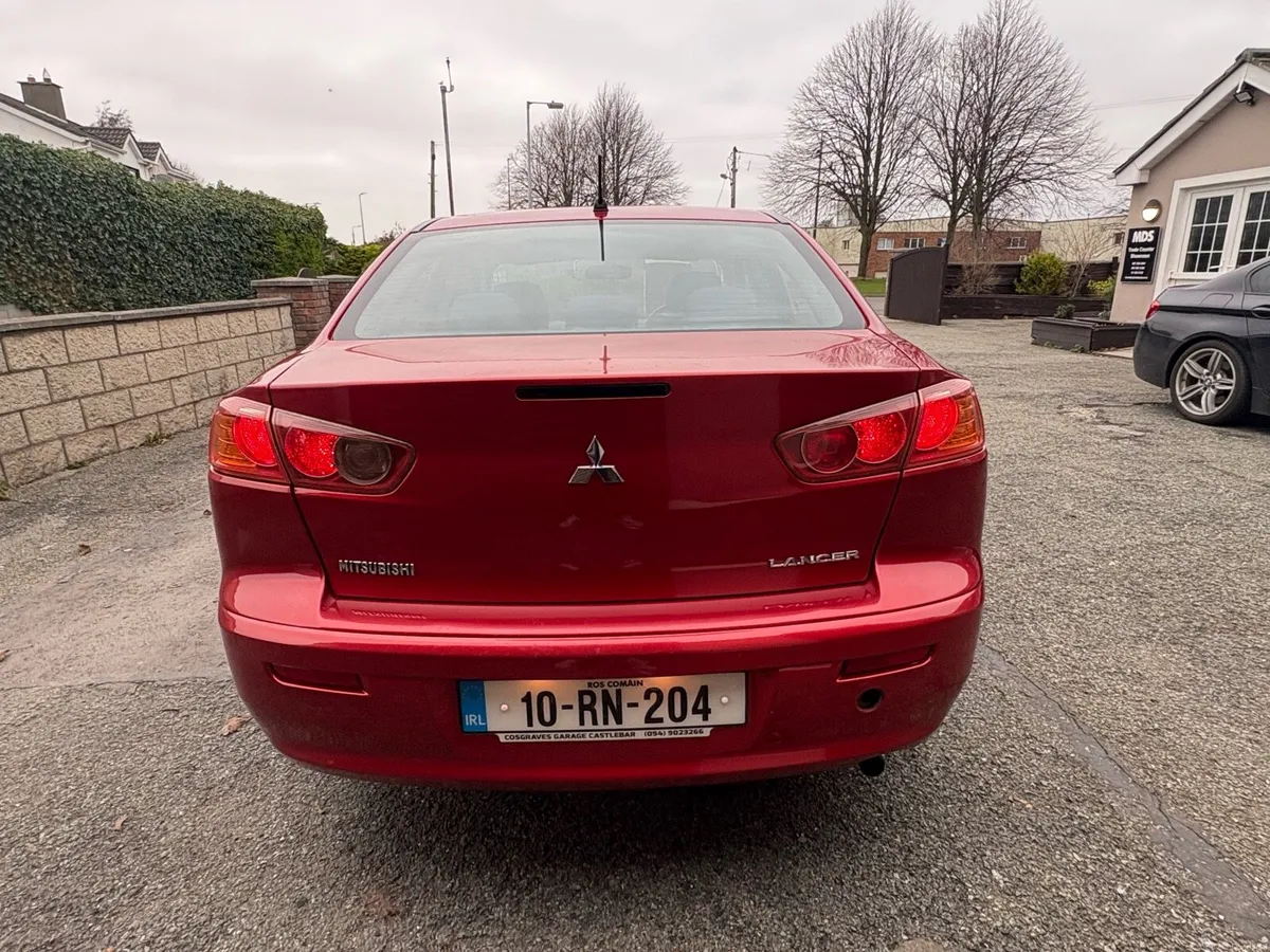 Mitsubishi Lancer - Image 4