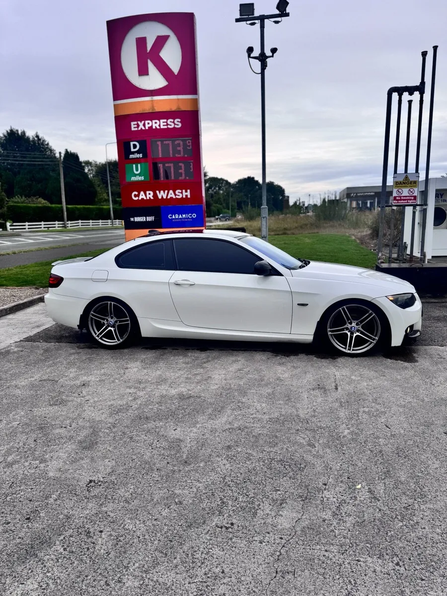 BMW 320d m sport (nct , tax and fresh service) - Image 4