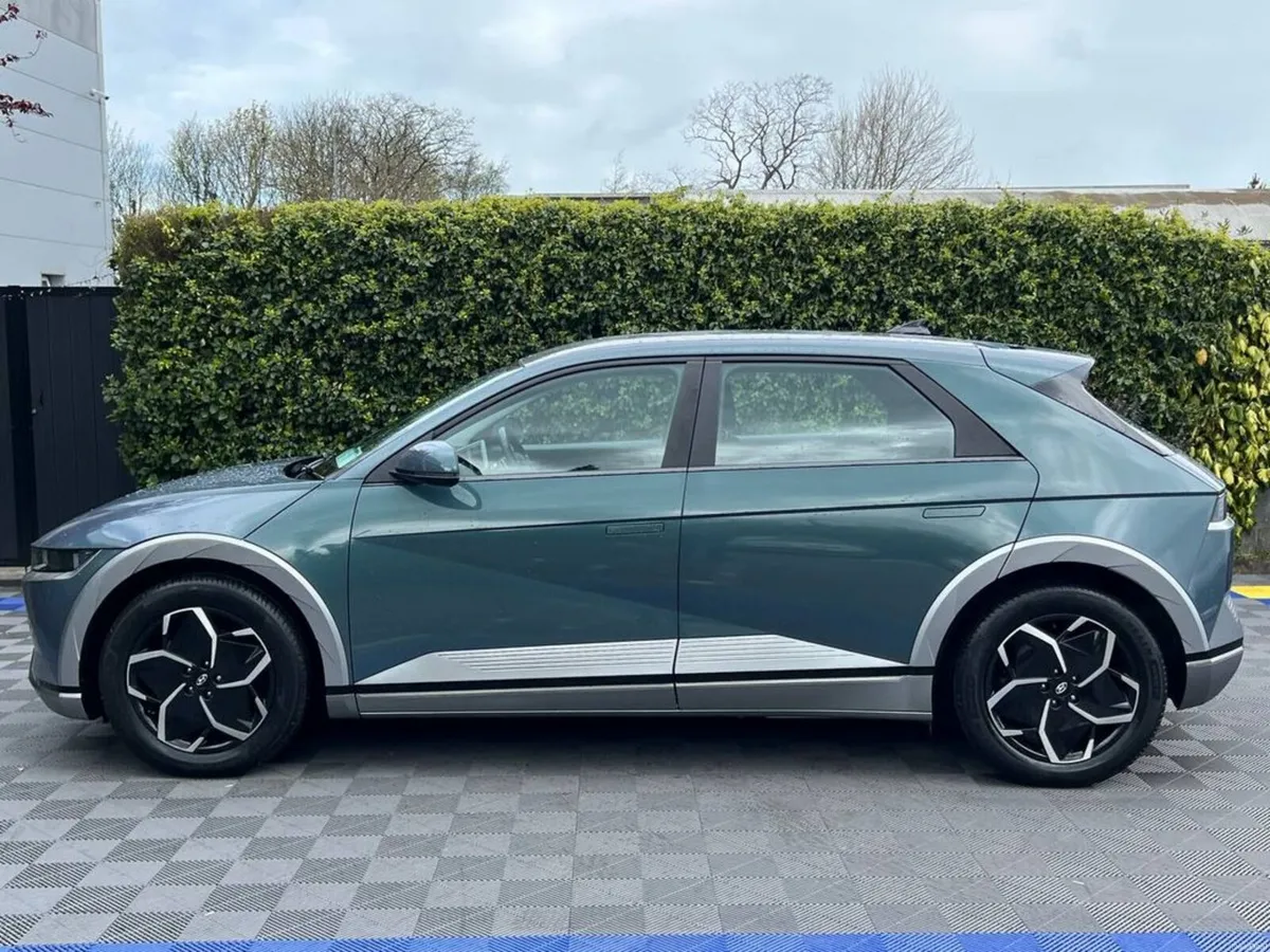 Hyundai IONIQ 5 PREMIUM 73kwh LONG RANGE // FULL S - Image 3
