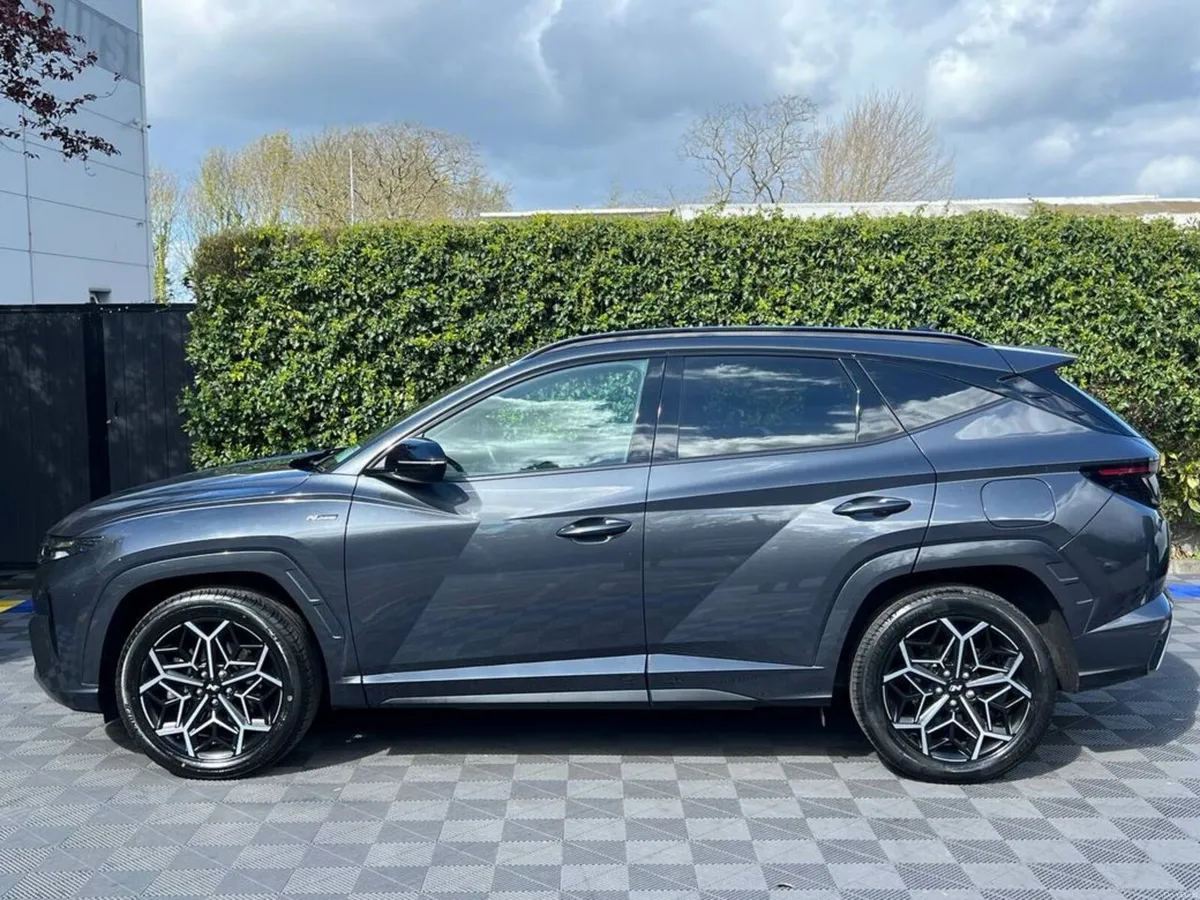 Hyundai Tucson N-LINE 1.6 HYBRID // REVERSE CAMERA - Image 3