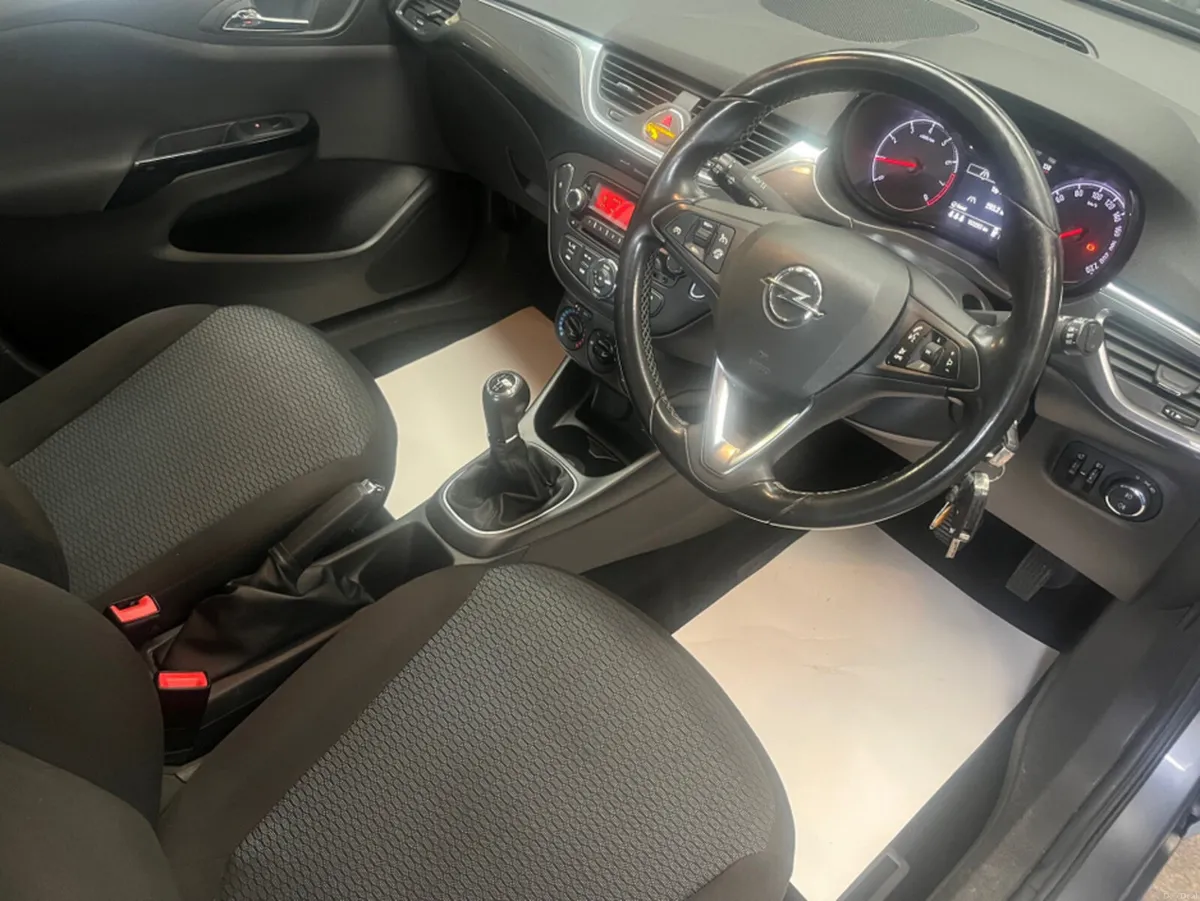 Opel Corsa CORSA  SC 1.4 I 90PS 5DR * One Owner * - Image 3