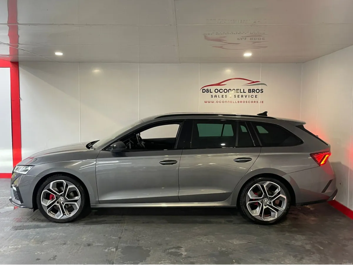 Skoda Octavia VRS 2.0 TDI AUTO 241BHP - Image 6