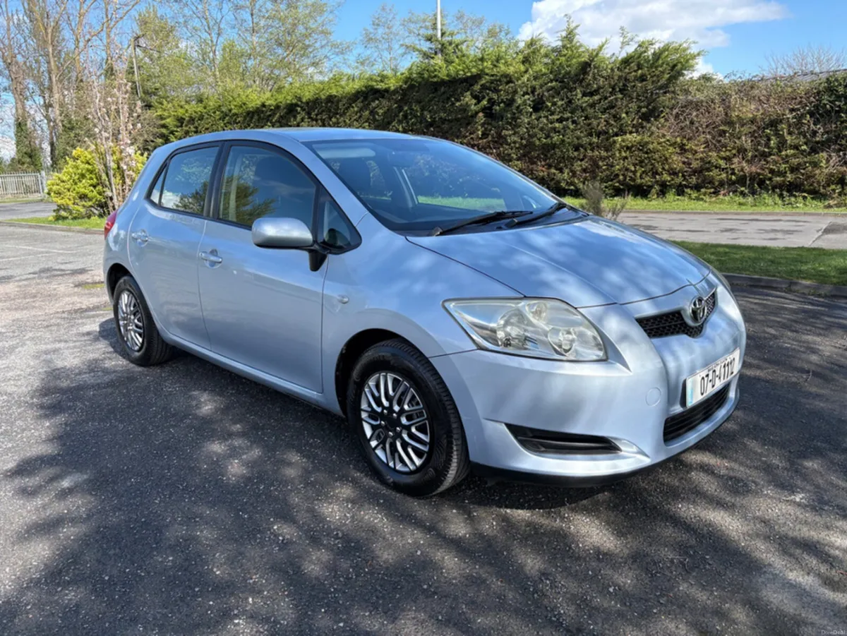 Toyota Auris 1.4 5DR TERRA CBU - Image 1