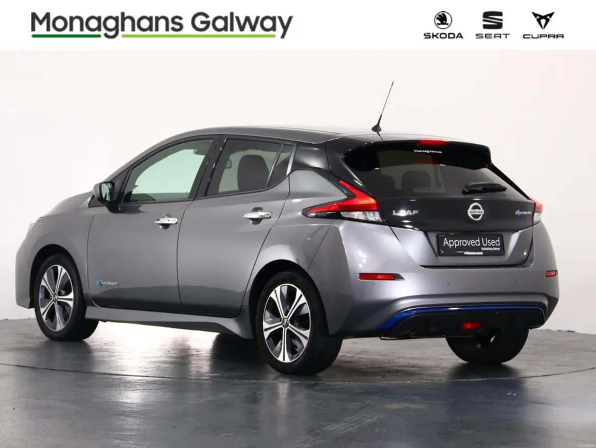 Nissan Leaf 40K EV SV PREMIUM COLD PK 40KW '18 - Image 6