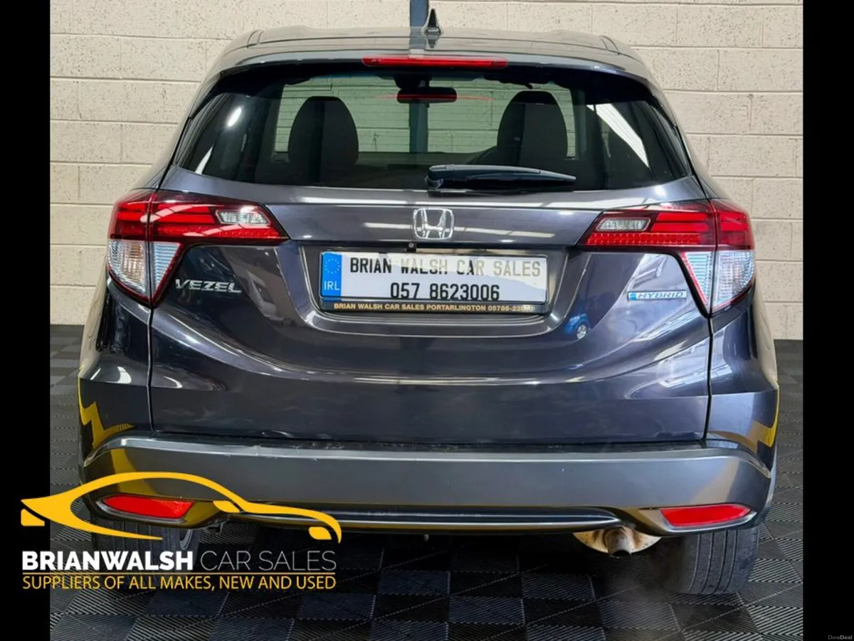 Honda Vezel 1.5 X - Image 2