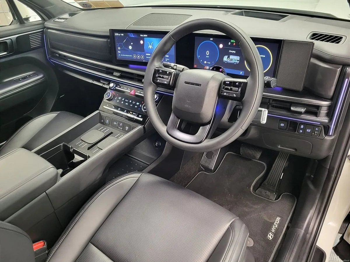 Hyundai Santa Fe 1.6 PHEV 4WD Premium Calligraphy - Image 6