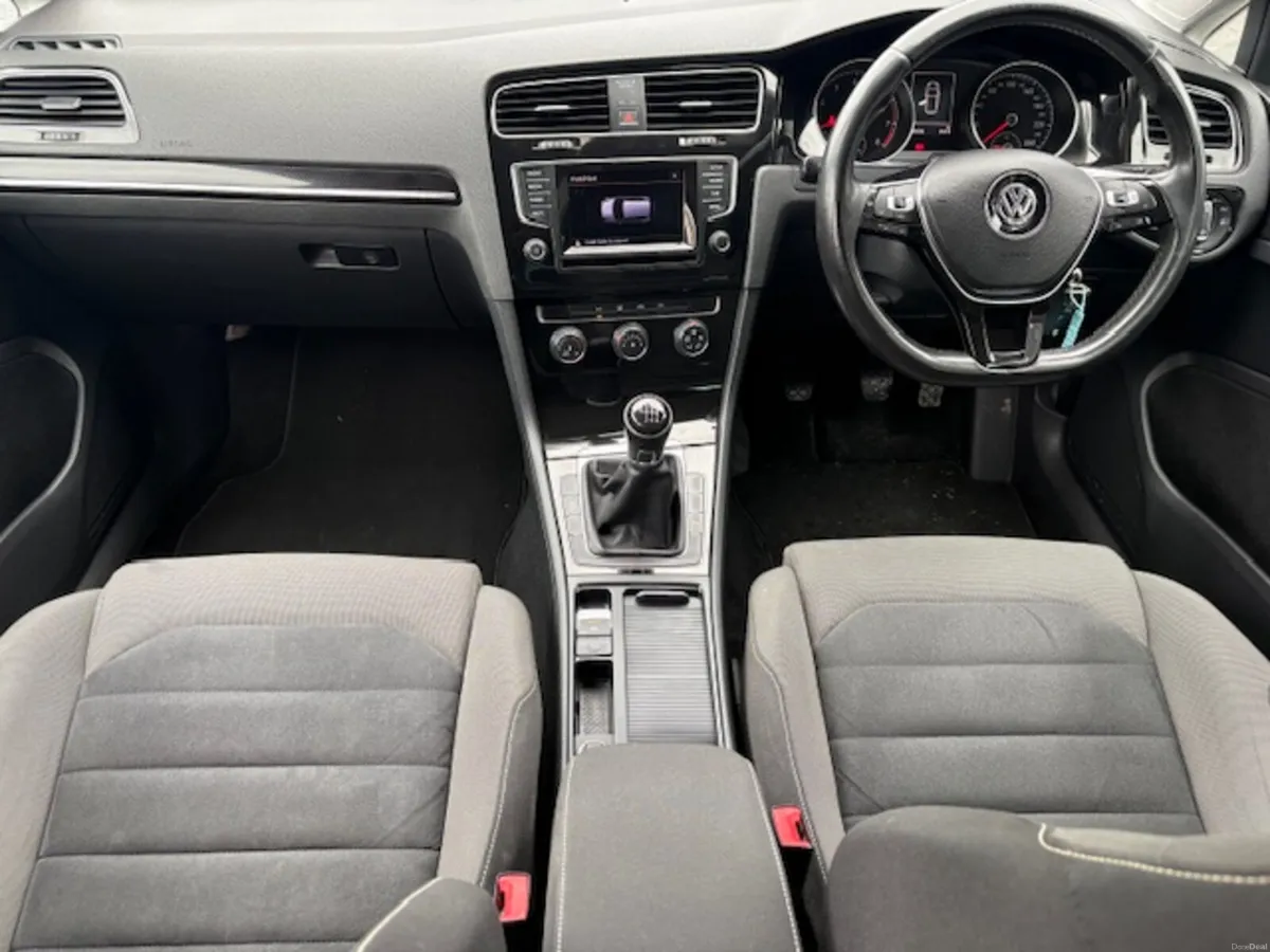 Volkswagen Golf 2013 - Image 3