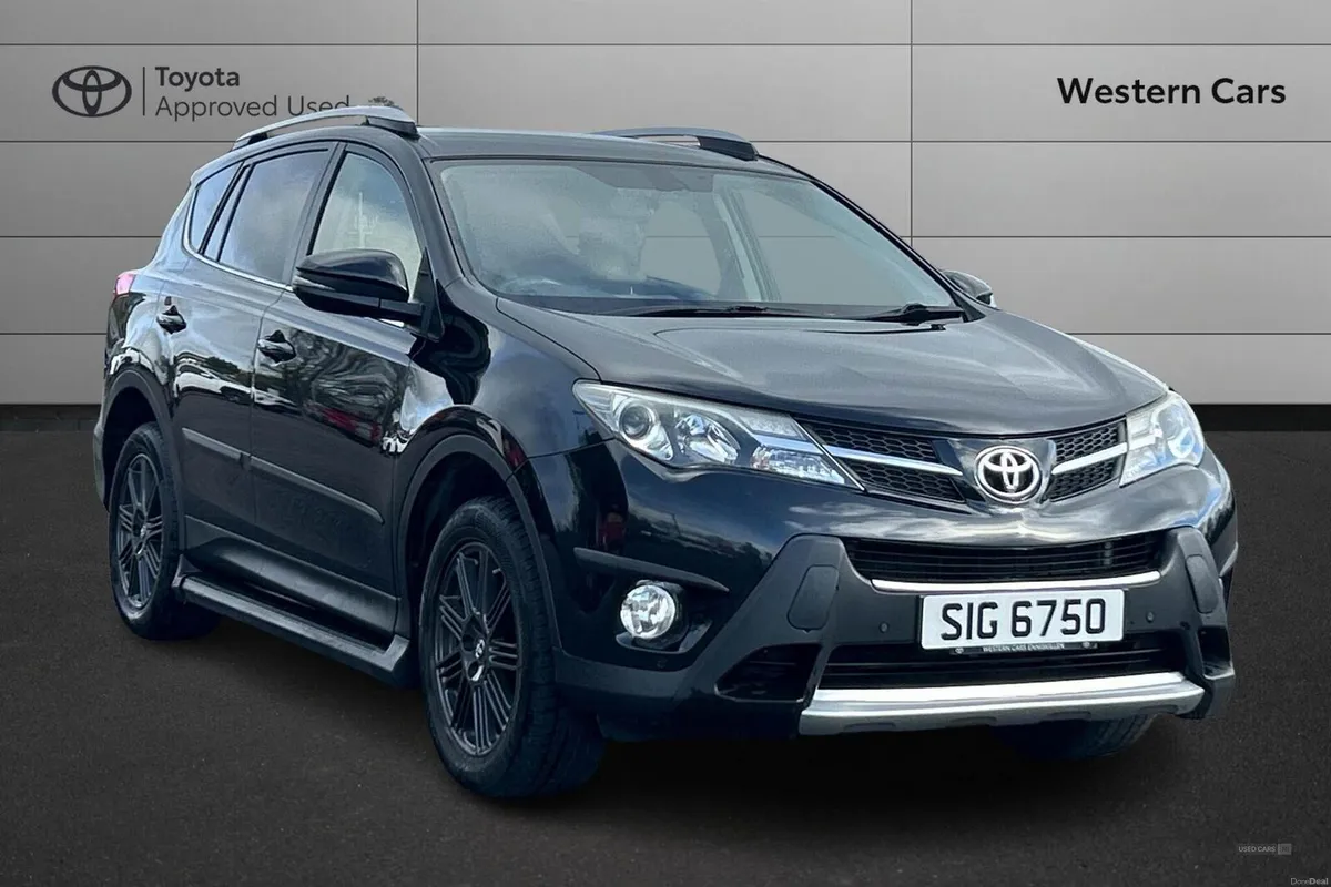 Toyota RAV4 2.0 D-4D Invincible 4WD Euro 5 (s/s) 5 - Image 1