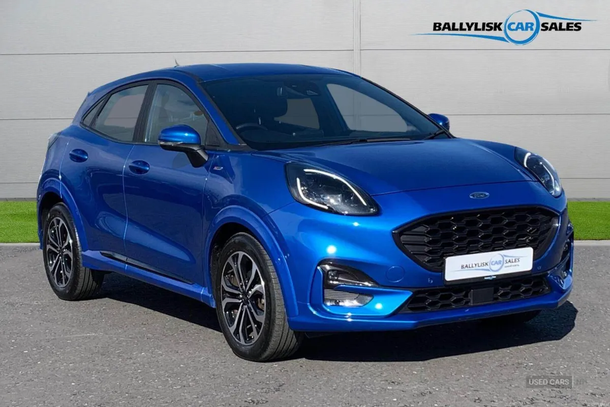 Ford Puma 1.0T 125PS MHEV ST-Line in Desert Island - Image 1