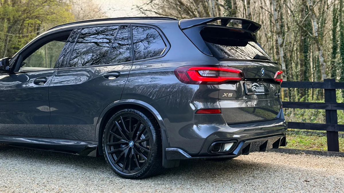 2021 (212) BMW X5 45E MSPORT PRO *DRAVIT GREY - Image 4
