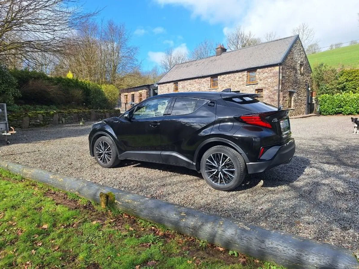 2020 Toyota C-hr Sol - Image 1