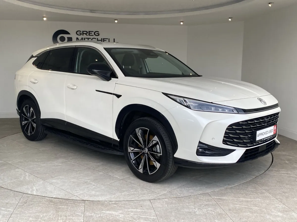 MG HS 2025 - Image 1