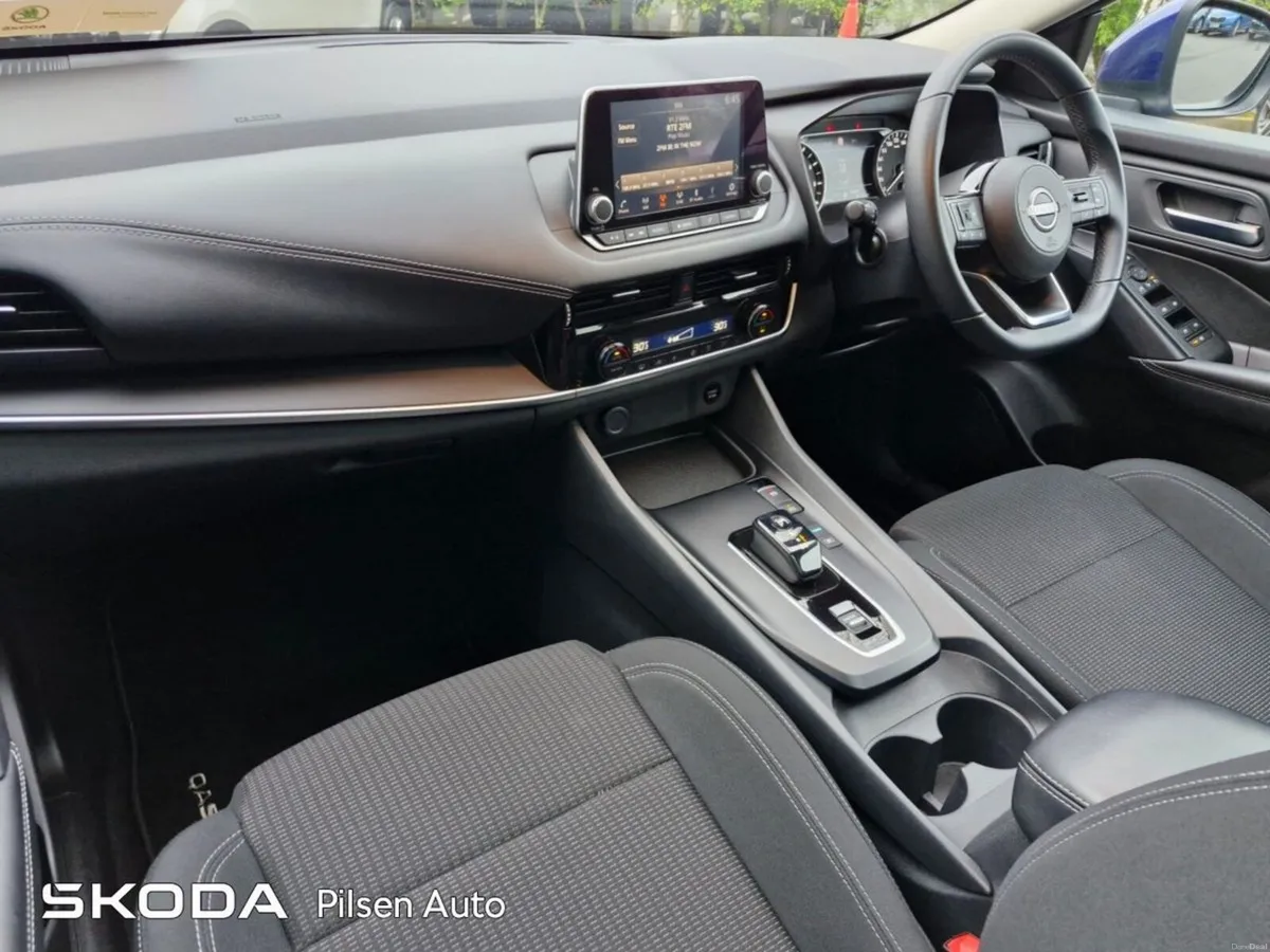 Nissan Qashqai (5) ePOWER  SV - Image 4
