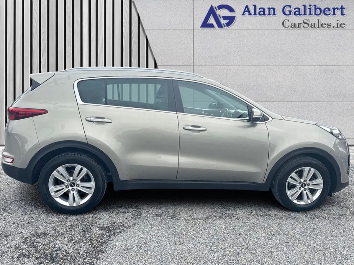 Kia Sportage 1.7 DCT AUTO FULL LEATHER & SUNROOF - Image 3