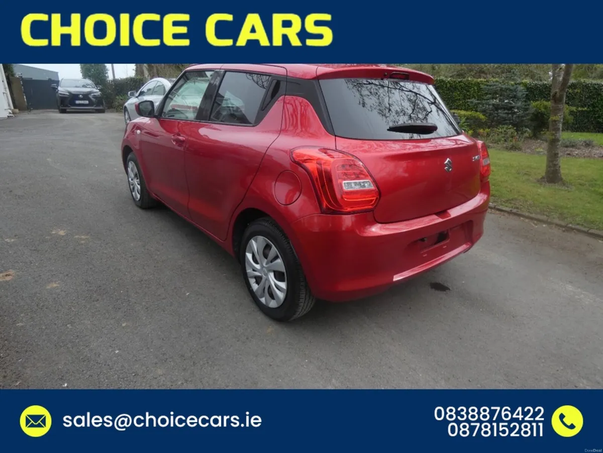 Suzuki Swift 1.2 AUTO ANDROID AUTO - Image 4