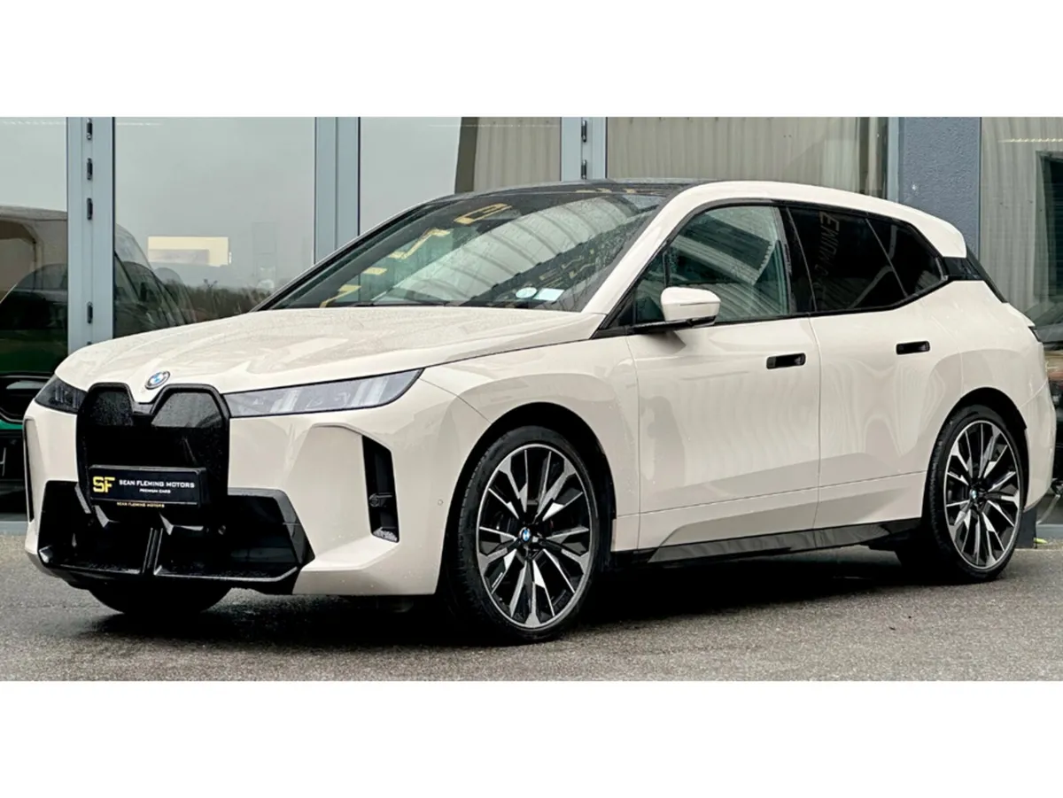 BMW iX I20 XDRIVE45 M SPORT 402BHP - Image 2