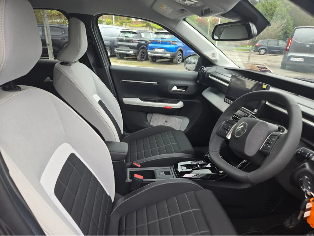 Citroen C3 EMAX BEV 320 44KWH 113BHP TW - Image 6
