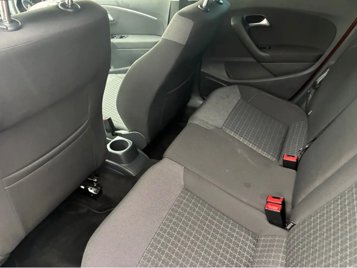 Volkswagen Polo 1.2 Petrol Automatic Comfortline - Image 6