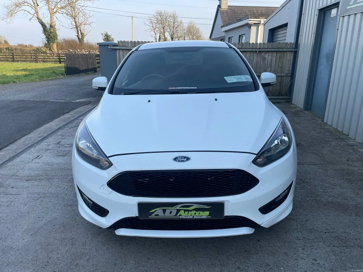 Ford Focus st line Automatic - Image 3