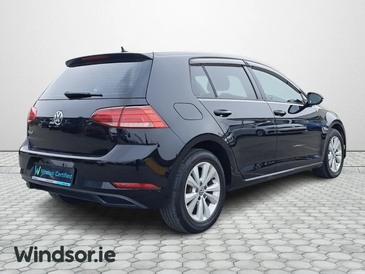 Volkswagen Golf TSI TRENDLINE - Image 3