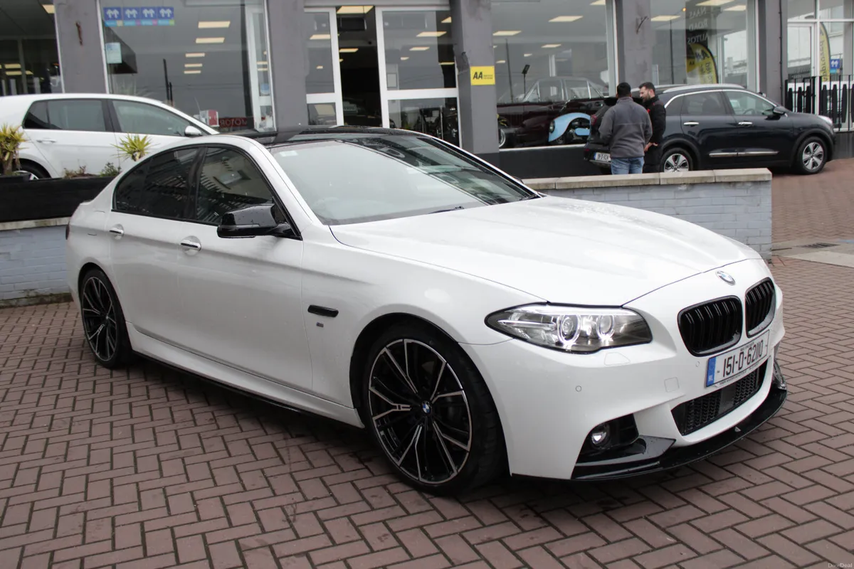 2015 BMW 523D M-SPORT PLUS 2.0D SALOON 4DR AUTO - Image 2