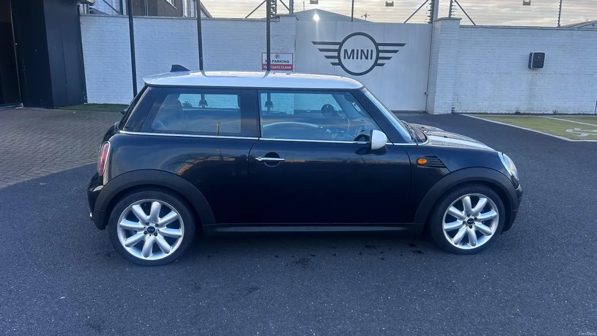 Immaculate Mini Cooper 2007, Fresh NCT - Image 2
