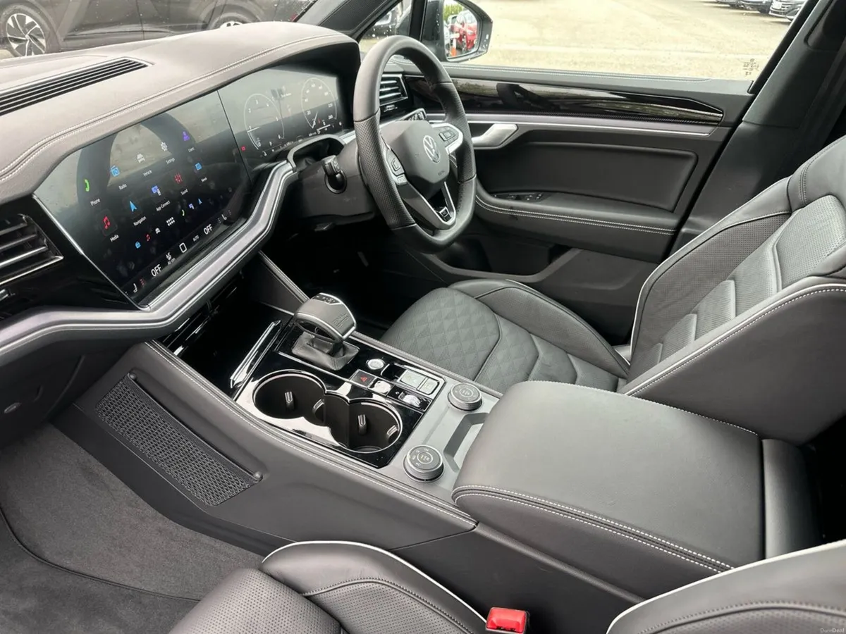Volkswagen Touareg FINAL EDITION 3.0TDI 231HP 4M D - Image 3