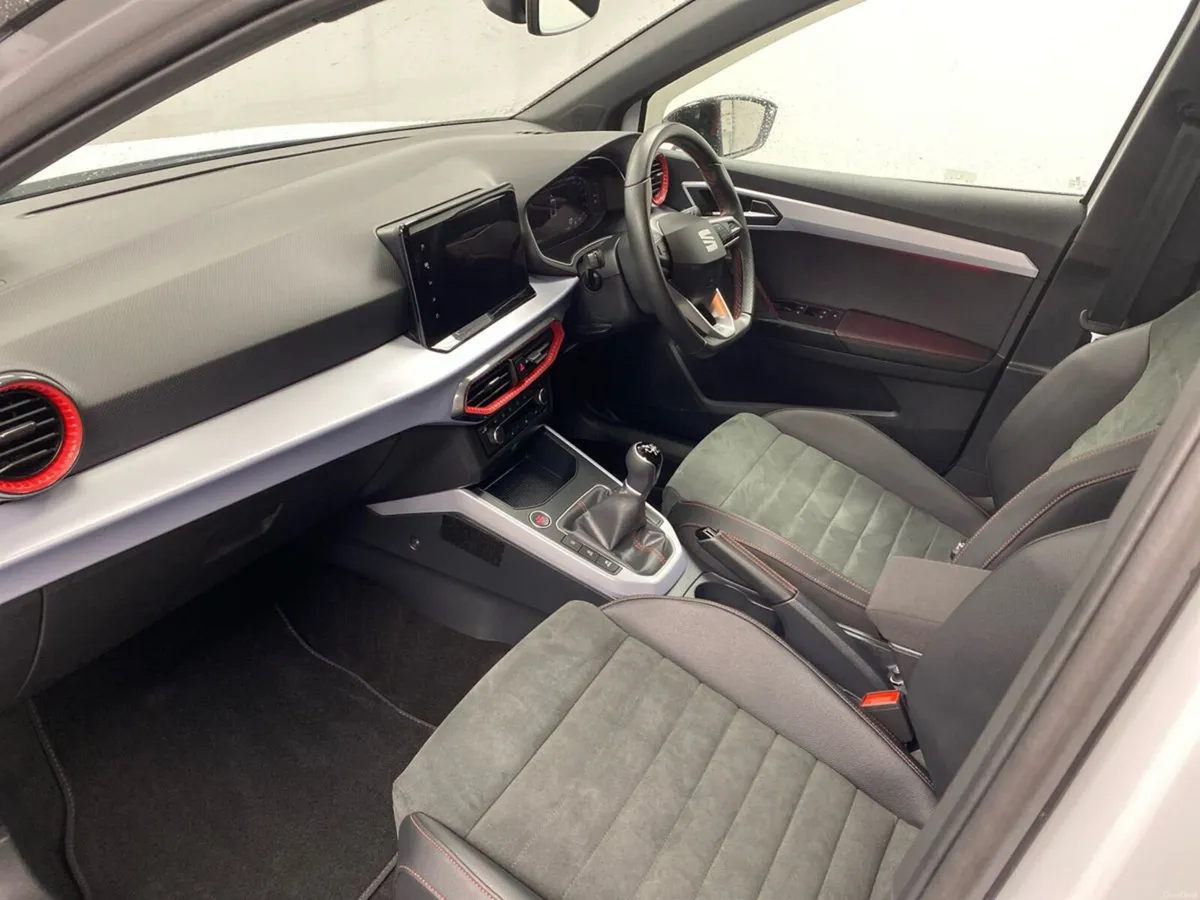 SEAT Arona 1.0TSI 110hp FR - Image 3