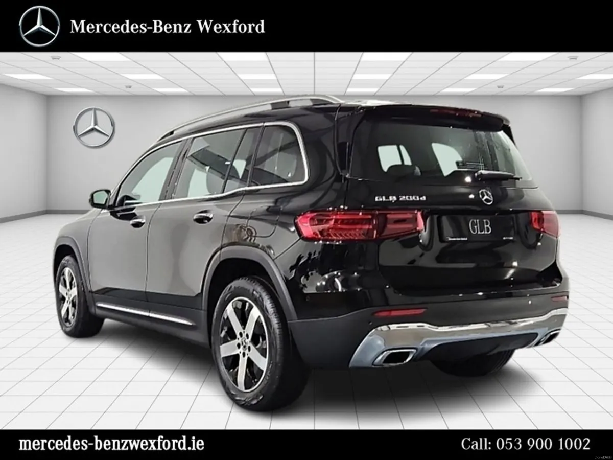 Mercedes-Benz GLB 200D with 7 Seats - Image 4