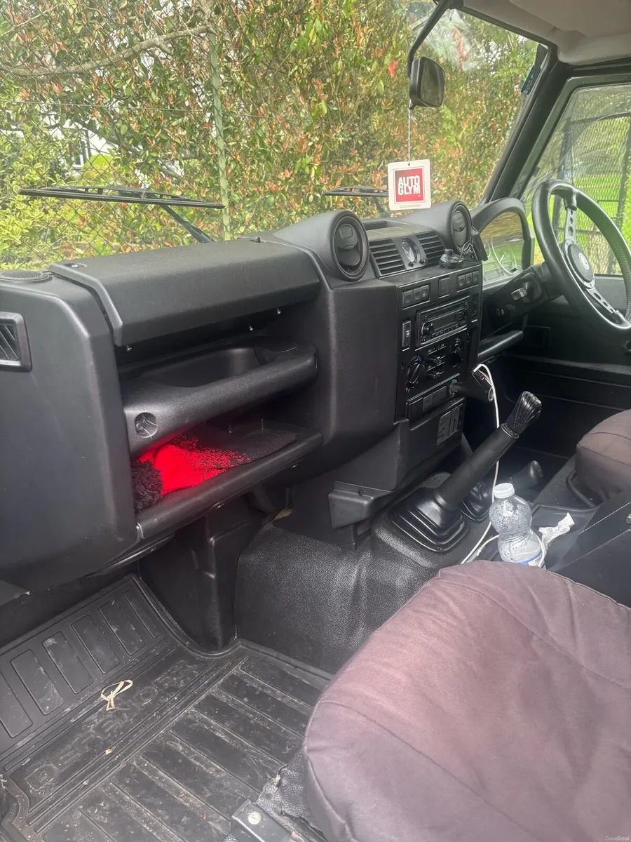 land rover defender 90 - Image 3