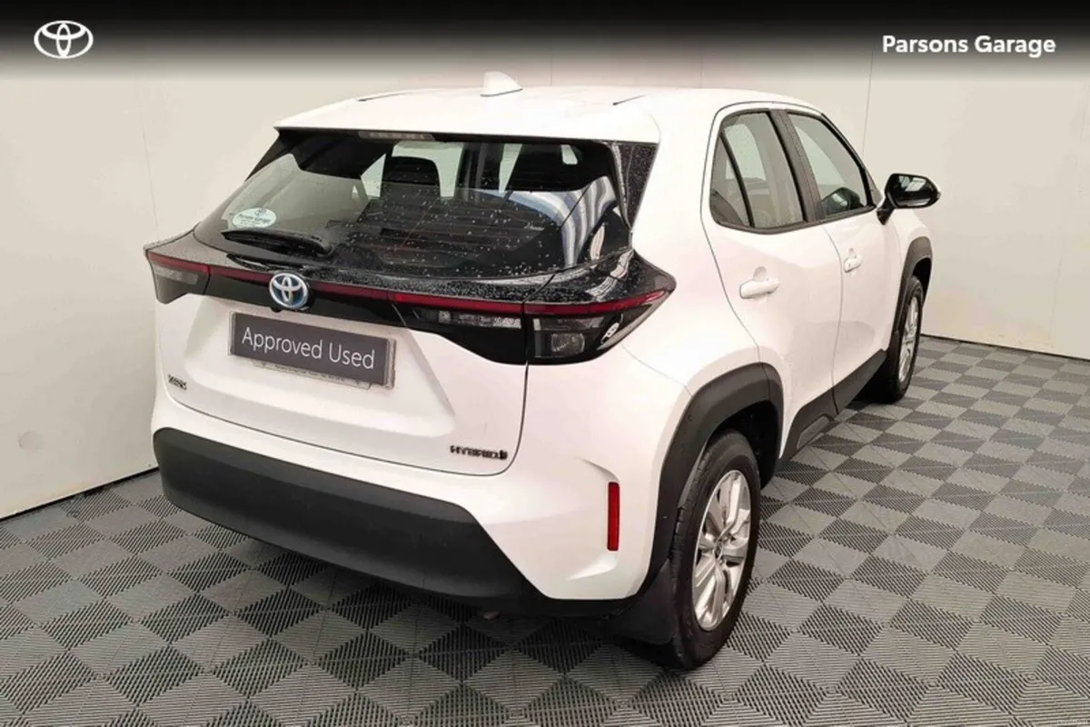 Toyota Yaris Cross 1.5 - Image 2