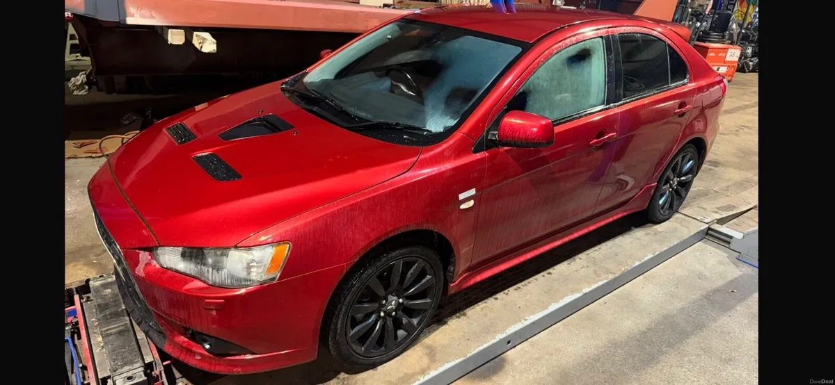 Mitsubishi Lancer 2010 - Image 1