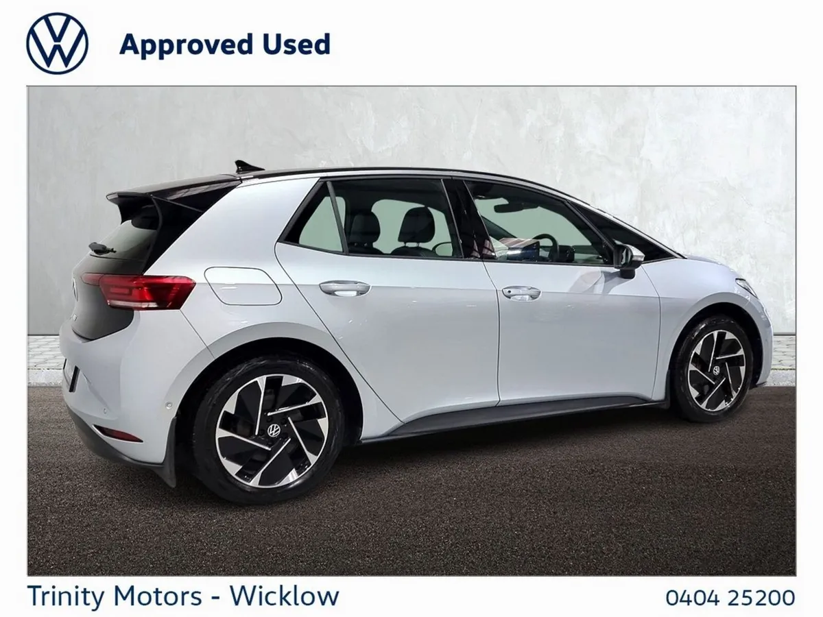 Volkswagen ID.3 ** HUGE SPEC ** PA PRO ** 58KWH ** - Image 3