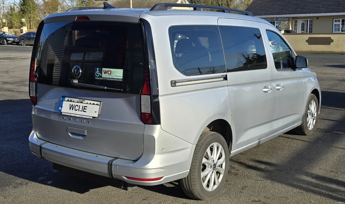 Wheelchair Taxi VW Caddy - Image 4