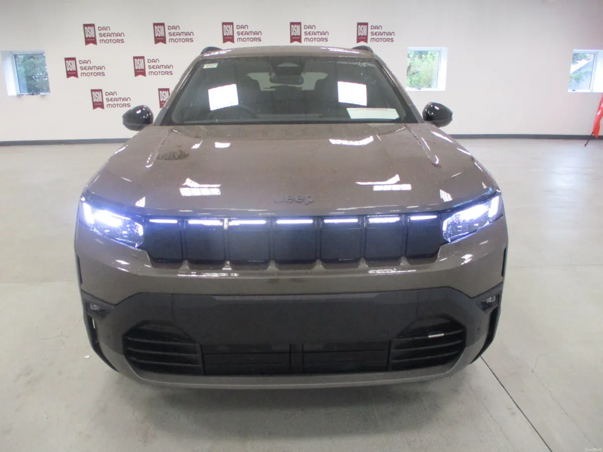 JEEP COMPASS EV 1ST EDITION 74 KWH 210 BHP 500KM - Image 4