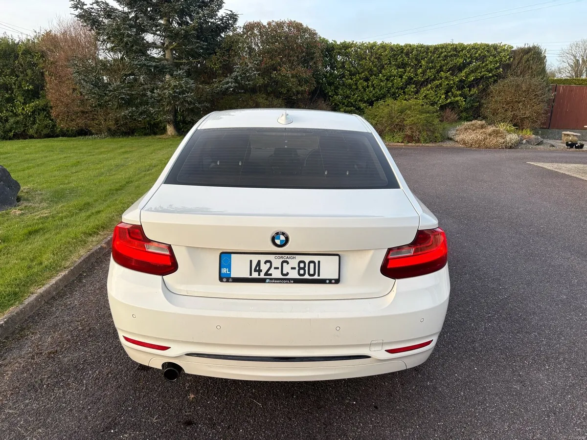 142 2 Series BMW - Image 4