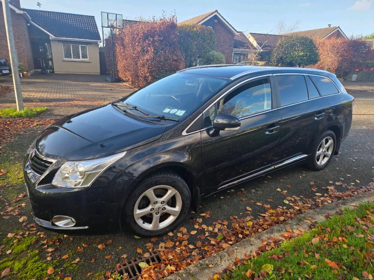 Toyota Avensis (deposit taken) - Image 2